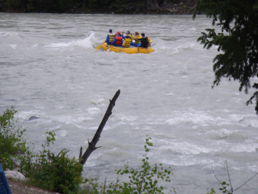 River rafting at Athabasca River near Becker's Chalets