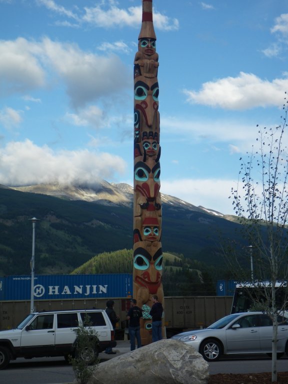Totem pole at the Jasper train station